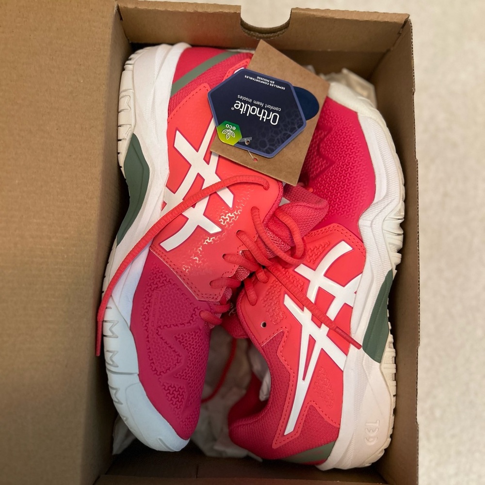 Asics Gel-Resolution 8 GS Kids Shoes size 5.5  - Pink Cameo and White